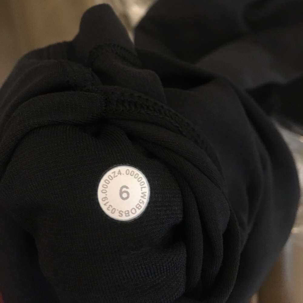 Lululemon Align HR Pant 28” - Picture 7 of 8